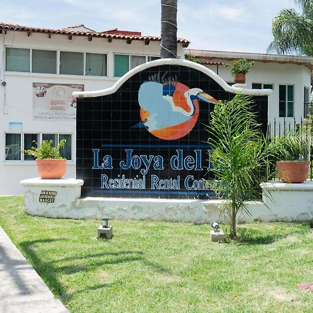 אחיחיק Capital O La Joya Del Lago מראה חיצוני תמונה